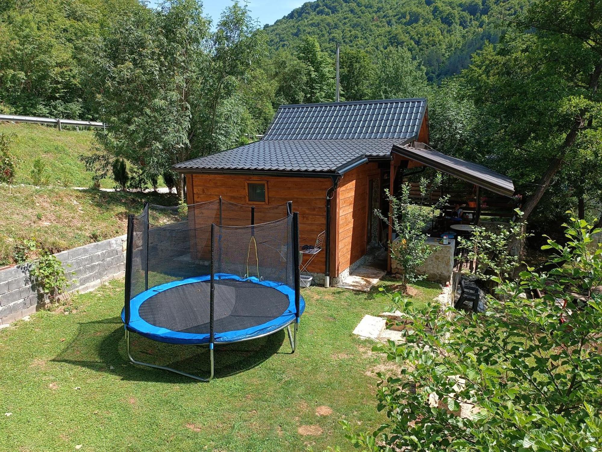 Cottage Auto Camp Vinac Яйце Екстериор снимка
